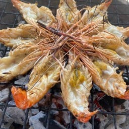 โกดังกุ้งเผาบางแสน