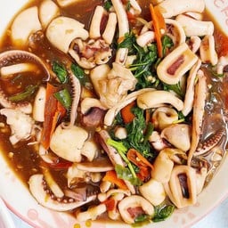 ร้านแอบแซ่บในซอกหลืบ