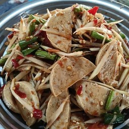 ส้มตำหมูยอ