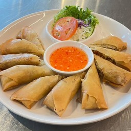 ปอเปี้ยะทอด(ที่ใหญ่)