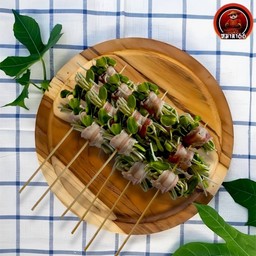 หมูพันยอดอ่อนทานตะวัน