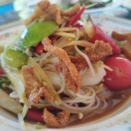 ตำชั่วแค็บหมู