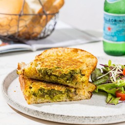 Pesto Grilled Cheeze