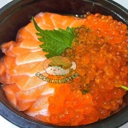 Ikura Mon Don ชุดข้าวSalmon+ไข่ปลา