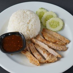 DL ข้าวสเต็กหมู *กลับบ้าน