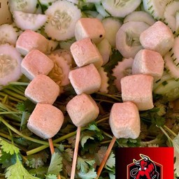 พร้อมผัก กะหล่ำ ผักชี แตงกวา