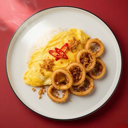 ข้าวหอมมะลิ+ไข่ข้นหมึกทอดกระเทียม