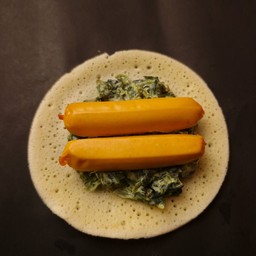 ผักโขมชีส+ไส้กรอก