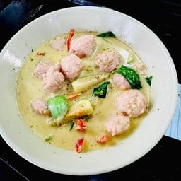 แกงเขียวหวานหมูเด้ง
