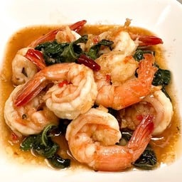 ผัดกะเพรากุ้ง
