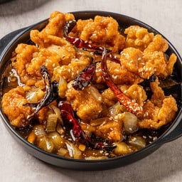 #ไก่ทอดเผ็ดซอสเปรี้ยวหวาน
