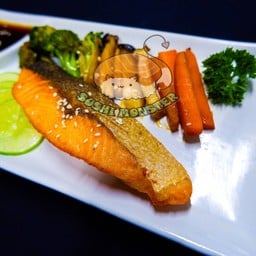 Salmon Steak สเต็กแซลม่อนย่าง