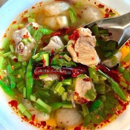 ต้มแซ่บเนื้อ (ถ้วย)