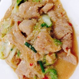 สุกี้น้ำหมู
