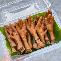 หมีโดไก่ต้มน้ำปลา & ไก่อบเตาถ่าน สาย 3 สาขา 2