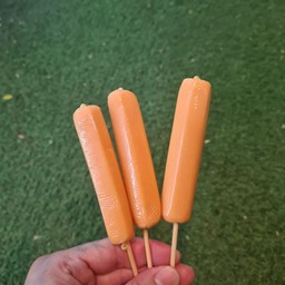 ไส้กรอกชีสเต็มคำ ปิ้ง