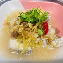 เนื้อปลากะพงนึ่งบ๊วย