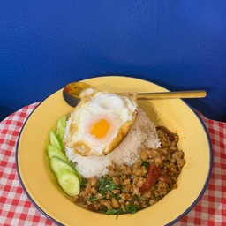 ข้าวกระเพราโบราณ