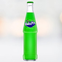 น้ำเขียวแฟนต้า + น้ำแข็งเปล่า 1 แก้ว