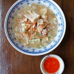 ข้าวเปียกหมูยอ หมูสับ