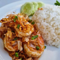 ข้าวกุ้งทอดกระเทียม