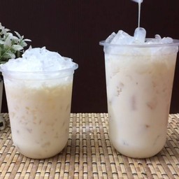 นมสดมะพร้าว