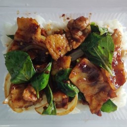 ข้าวราดผัดพริกเผา