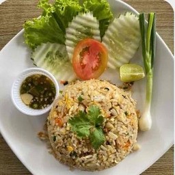 ข้าวผัดทะเลรวม