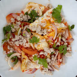 ยำไข่ดาว