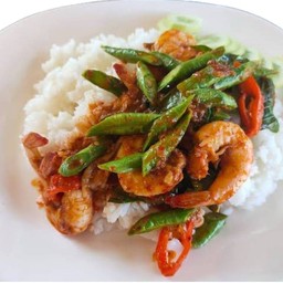 ข้าวพริกแกงกุ้ง