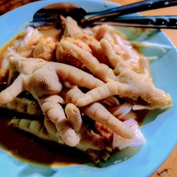 ขนมจีนน้ำยากะทิ (พิเศษ)