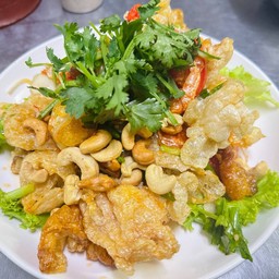 ยำกระเพาะปลา