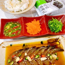 ชุด กุ้งดอง+ข้าว+สาหร่ายห่อข้าว+ยำสาหร่าย+ไข่กุ้ง+น้ำจิ้มซีฟู๊ด