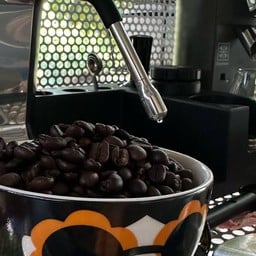คาเฟ่ลับ บ้านสวน (หลังบขส.โชคชัย)☕️🧁