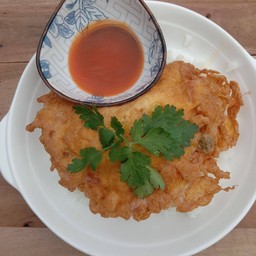 ข้าวไข่เจียวแหนม