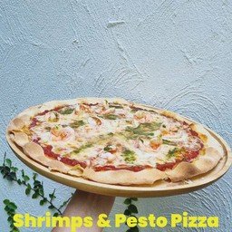 พิซซ่าเพสโต้กุ้ง