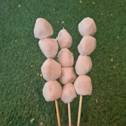 ลูกชิ้นหมู ปิ้ง