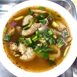 ต้มแซ่บเครื่องในเนื้อ