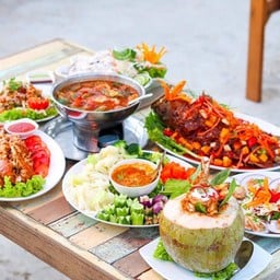 สัตหีบซีฟูดส์ sattahip seafood
