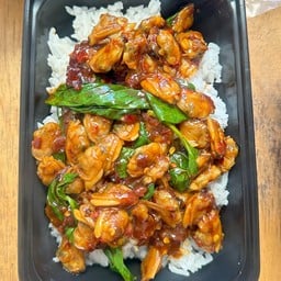 หอยลายผัดพริกเผา