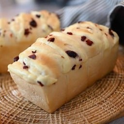 Little Didough Bakery & Coffee (ขนมปัง ชิโอะปัง shio pan เบเกอรี่ กาแฟ มัทฉะ ขนมปังเกลือ ของหวาน ขนม ขนมหวาน อาหารเช้า แฮมชีส shiopan ชิโอะ แซนวิส คาเฟ่ cafe อเมริกาโน่ ลาเต้ ชาไทย เค๊ก เค้ก คุกกี้ มัจฉะ matcha sandwich ครัวซอง Crossiant  brunch ปัง