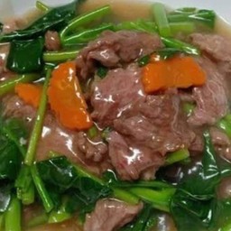 ราดหน้าเนื้อ