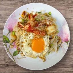 ก๋วยเตี๋ยว คั่วอบ กุ้ง