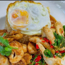 กระเพราไก่