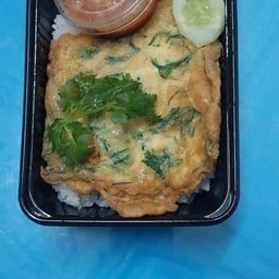 ข้าวไข่เจียวชะอม+น้ำพริกกะปิ