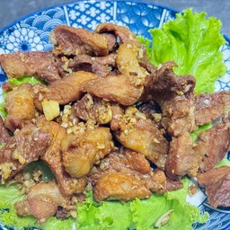 หมูทอดกระเทียม