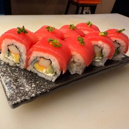 โรลทูน่าพรีเมี่ยม