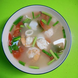 ต้มยำทะเลน้ำใส