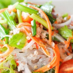 ยำวุ้นเส้น