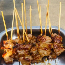 หมูปิ้งโบราณ 4 ไม้ข้าวเหนียว 1 ห่อ